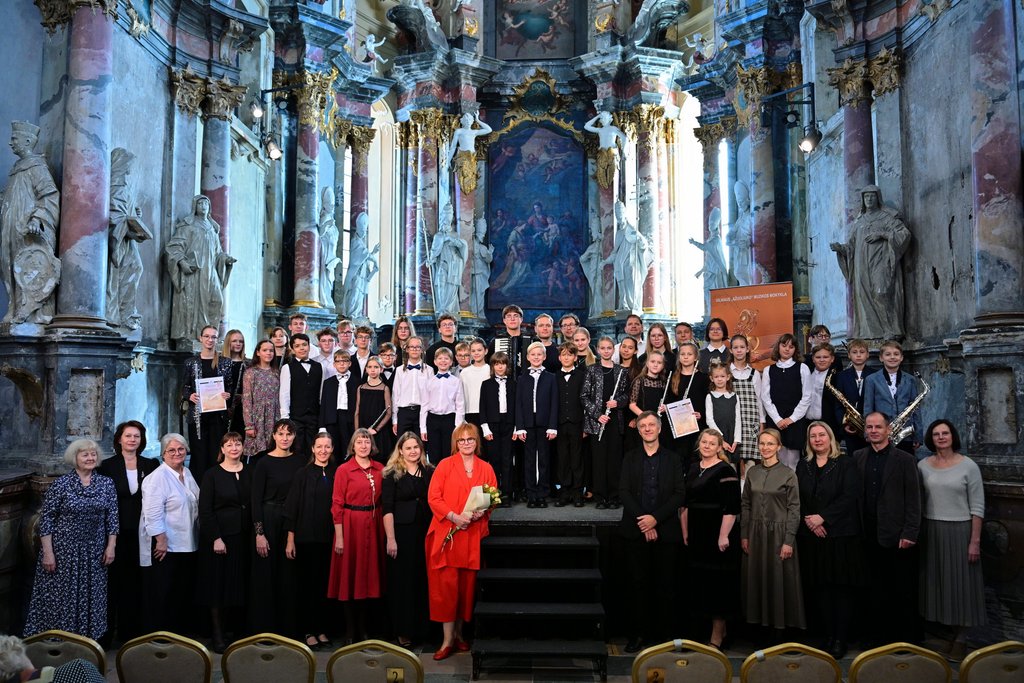 X Respublikinis muzikos (meno) mokyklų instrumentinių ansamblių festivalis „Mokytojas ir Mokinys“